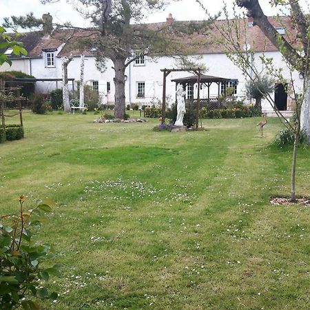 La Longere Des Glycines Bed & Breakfast Egligny Eksteriør bilde